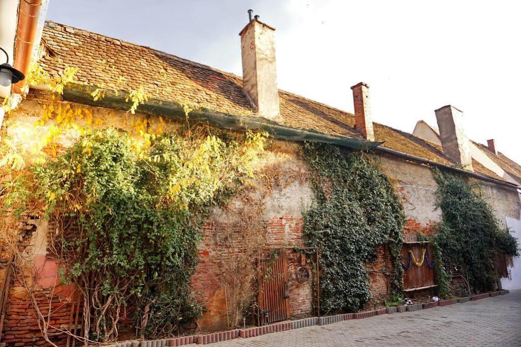 סיביו Guesthouse Casa Baciu מראה חיצוני תמונה