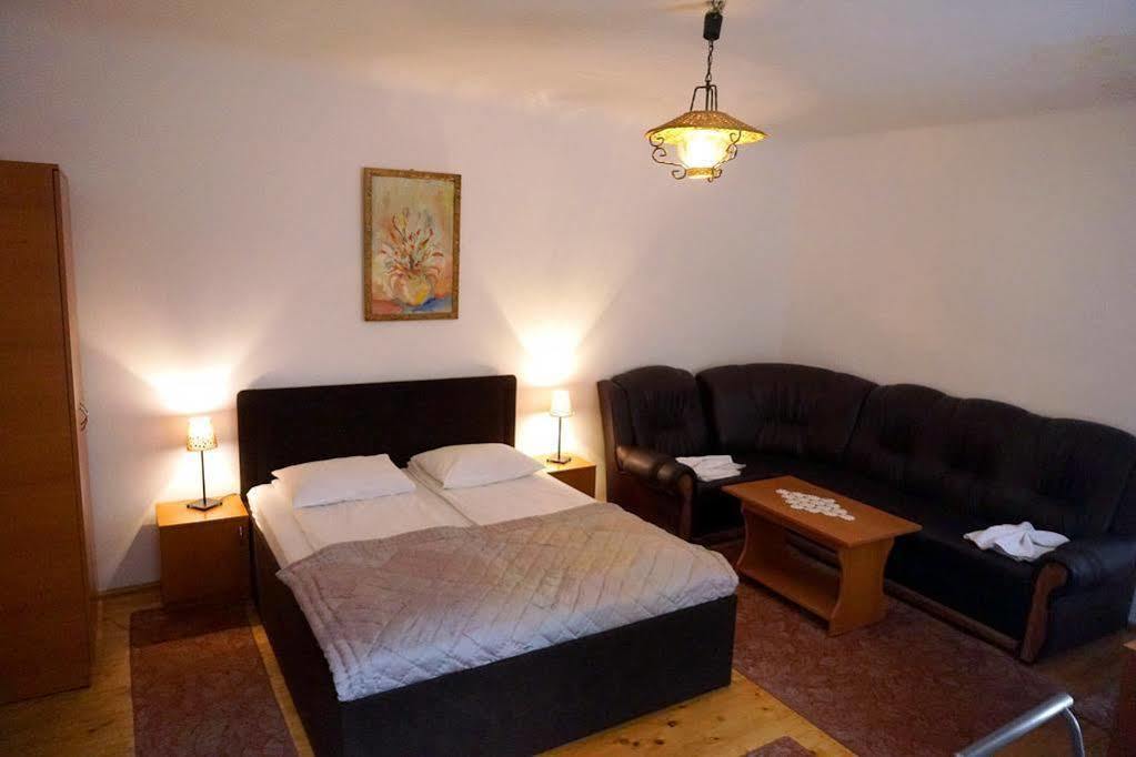 סיביו Guesthouse Casa Baciu מראה חיצוני תמונה